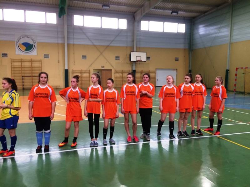 Gimnazjum nr 2 w Kruszwicy z medalem [GALERIA]