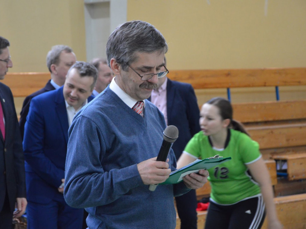 Samorządowcy nagrodzili panie podczas Turnieju Siatkówki [GALERIA]