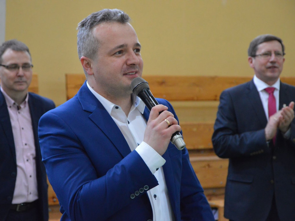 Samorządowcy nagrodzili panie podczas Turnieju Siatkówki [GALERIA]