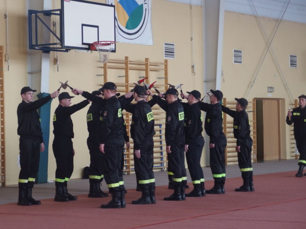 Za nami III Wojewódzki Przegląd Musztry Klas Mundurowych Kruszwica 2017 [GALERIA]