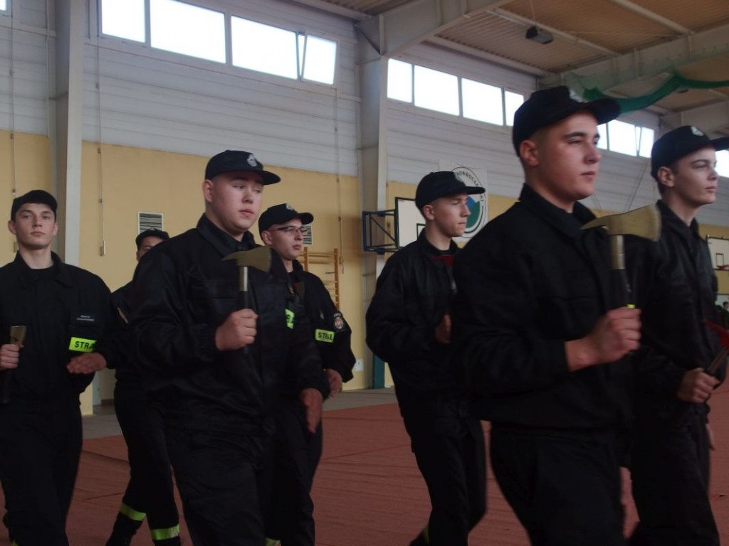 Za nami III Wojewódzki Przegląd Musztry Klas Mundurowych Kruszwica 2017 [GALERIA]