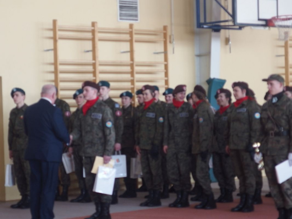 Za nami III Wojewódzki Przegląd Musztry Klas Mundurowych Kruszwica 2017 [GALERIA]
