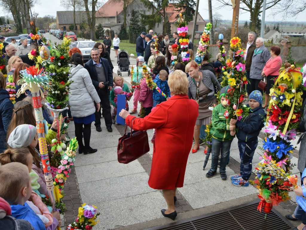 Chełmce: Tak wybieraliśmy najpiękniejsze palmy wielkanocne [FOTO+VIDEO]