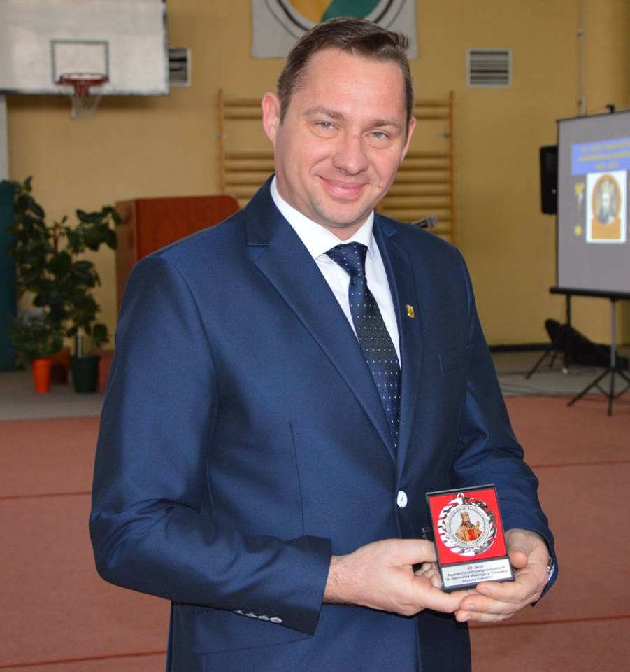 Obchody 95-lecia szkolnictwa zawodowego i ślubowanie klas mundurowych w 