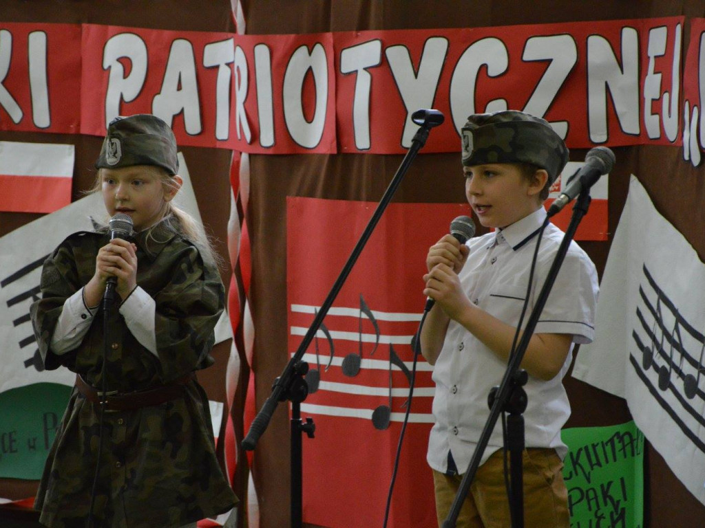 Za nami VII Gminny Festiwal Piosenki Patriotycznej 