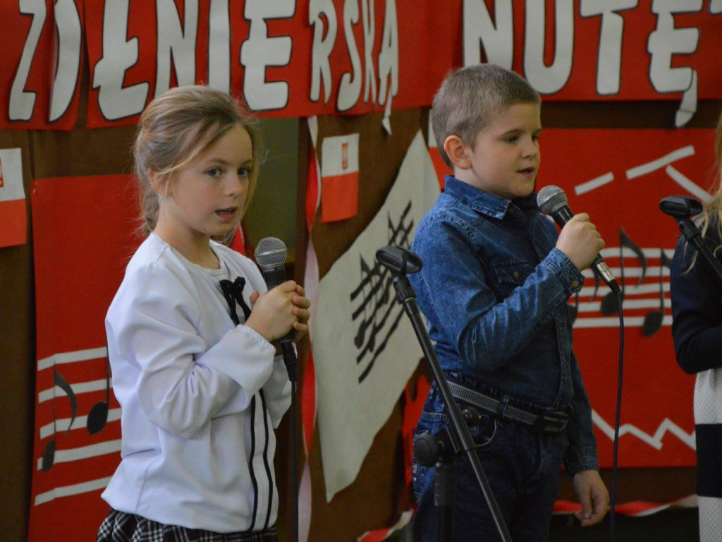 Za nami VII Gminny Festiwal Piosenki Patriotycznej 
