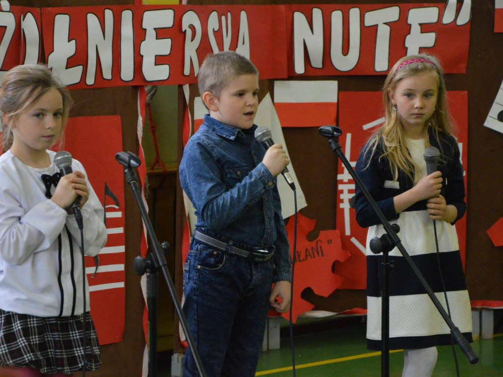 Za nami VII Gminny Festiwal Piosenki Patriotycznej 