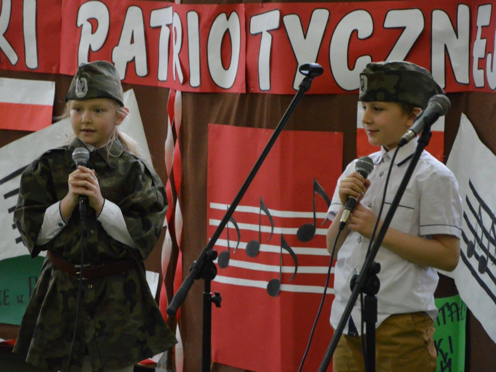 Za nami VII Gminny Festiwal Piosenki Patriotycznej 