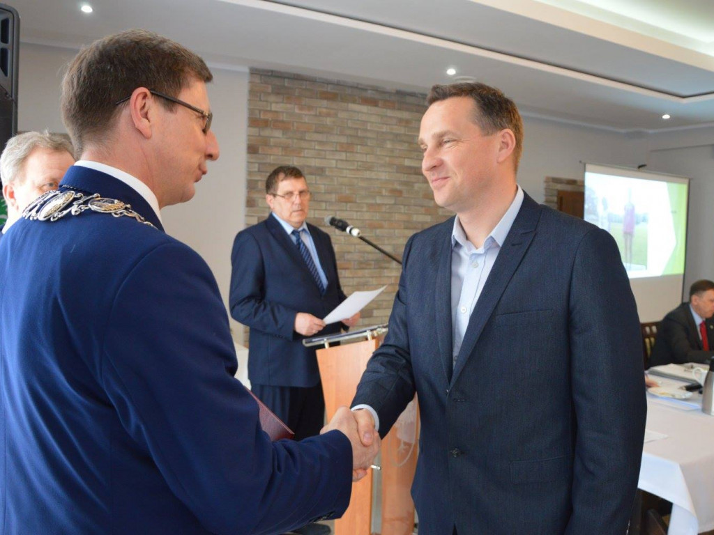 Zobacz kogo nagrodził samorząd podczas uroczystej sesji Rady Miejskiej [GALERIA]