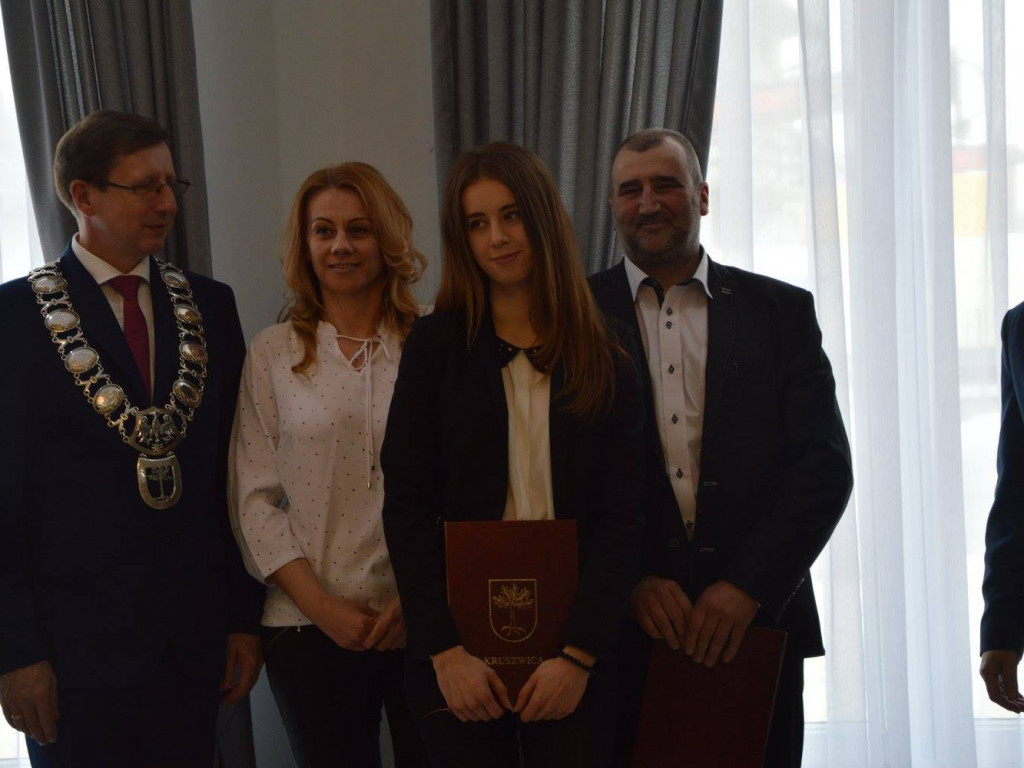 Zobacz kogo nagrodził samorząd podczas uroczystej sesji Rady Miejskiej [GALERIA]