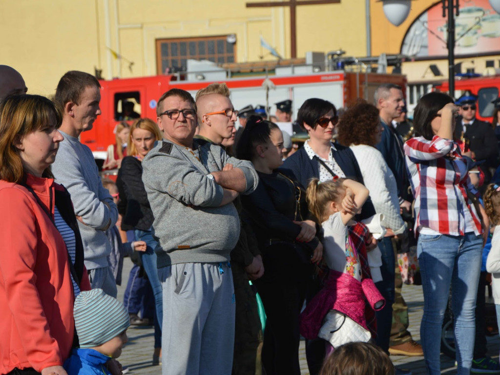 Zasłużeni strażacy odznaczeni. Zobacz zdjęcia z kruszwickiego Capstrzyku [GALERIA]