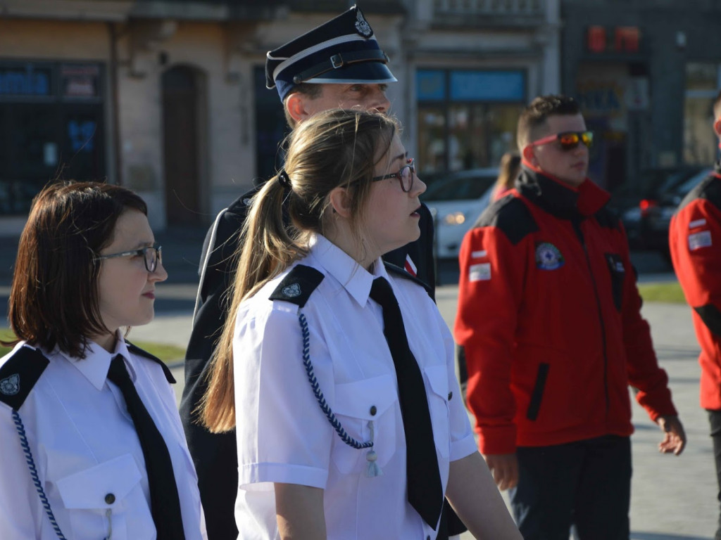 Zasłużeni strażacy odznaczeni. Zobacz zdjęcia z kruszwickiego Capstrzyku [GALERIA]
