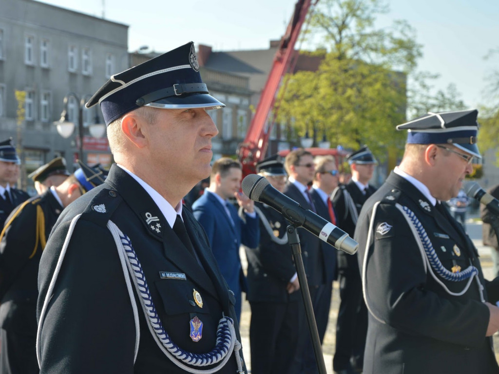 Zasłużeni strażacy odznaczeni. Zobacz zdjęcia z kruszwickiego Capstrzyku [GALERIA]