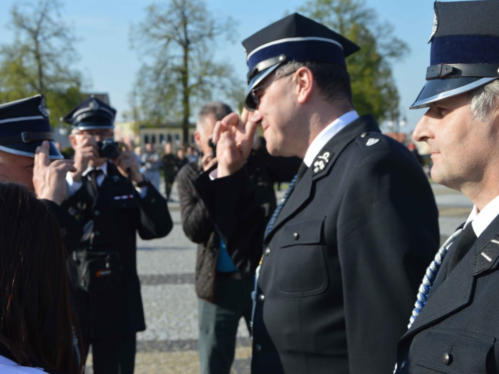 Zasłużeni strażacy odznaczeni. Zobacz zdjęcia z kruszwickiego Capstrzyku [GALERIA]
