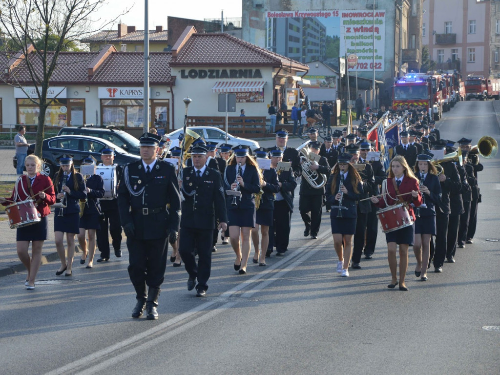 Zakończenie uroczystości na rynku w Kruszwicy [GALERIA]