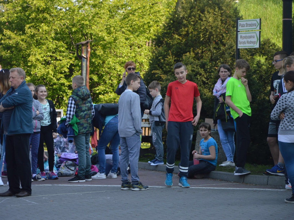 Młodzież uczestniczyła w zawodach związanych z Biegiem Piastowskim [GALERIA]