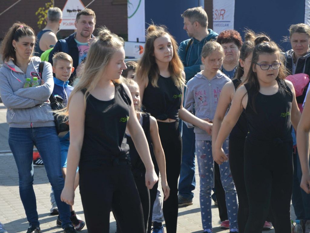 Młodzież uczestniczyła w zawodach związanych z Biegiem Piastowskim [GALERIA]