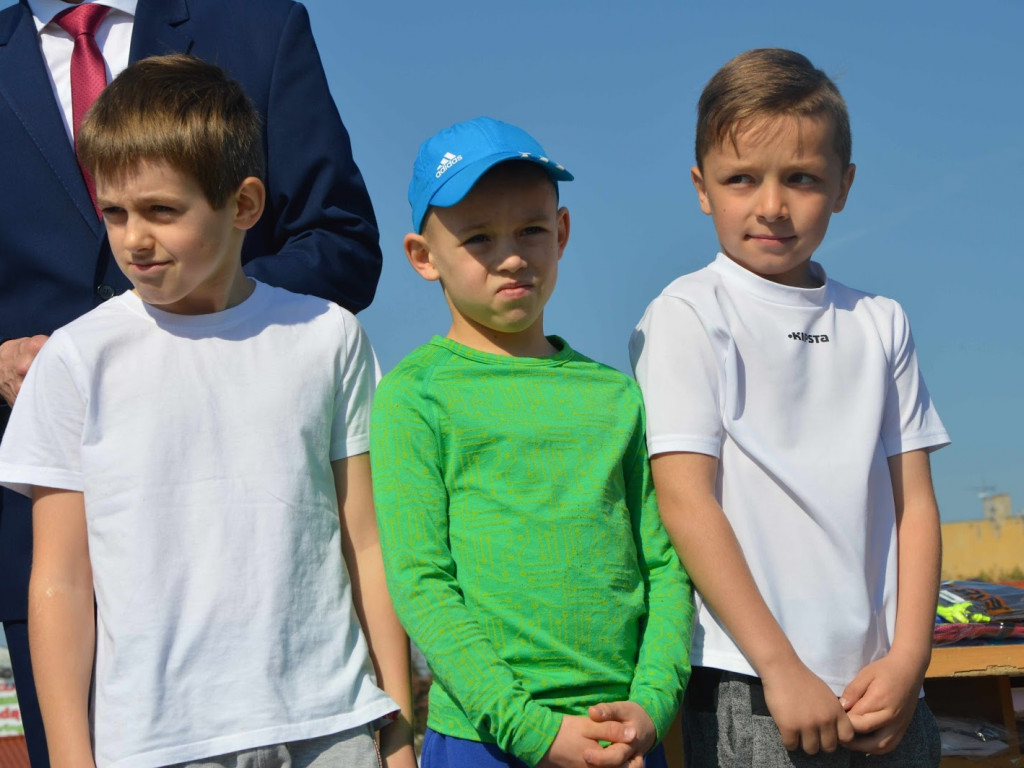 Młodzież uczestniczyła w zawodach związanych z Biegiem Piastowskim [GALERIA]