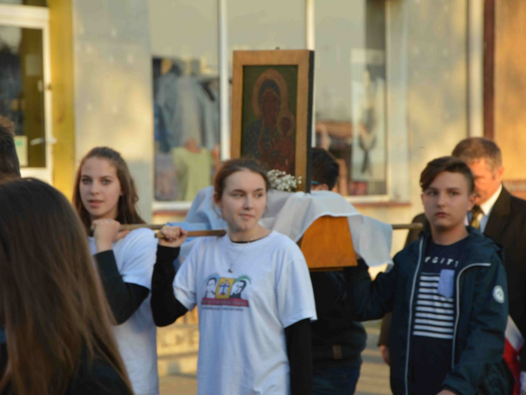 Uroczystości religijne w Kruszwicy: Świętowaliśmy setną rocznicę Objawień Fatimskich [GALERIA+VIDEO]