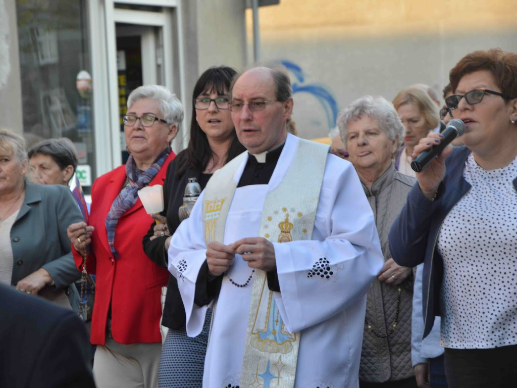 Uroczystości religijne w Kruszwicy: Świętowaliśmy setną rocznicę Objawień Fatimskich [GALERIA+VIDEO]