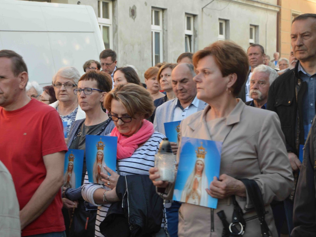 Uroczystości religijne w Kruszwicy: Świętowaliśmy setną rocznicę Objawień Fatimskich [GALERIA+VIDEO]