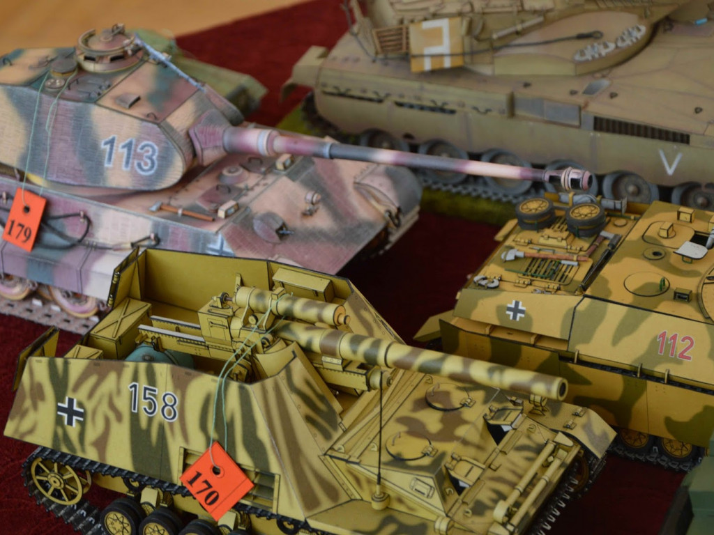 Trwa Ogólnopolski Konkurs Modeli Kartonowych w Kruszwicy [GALERIA]