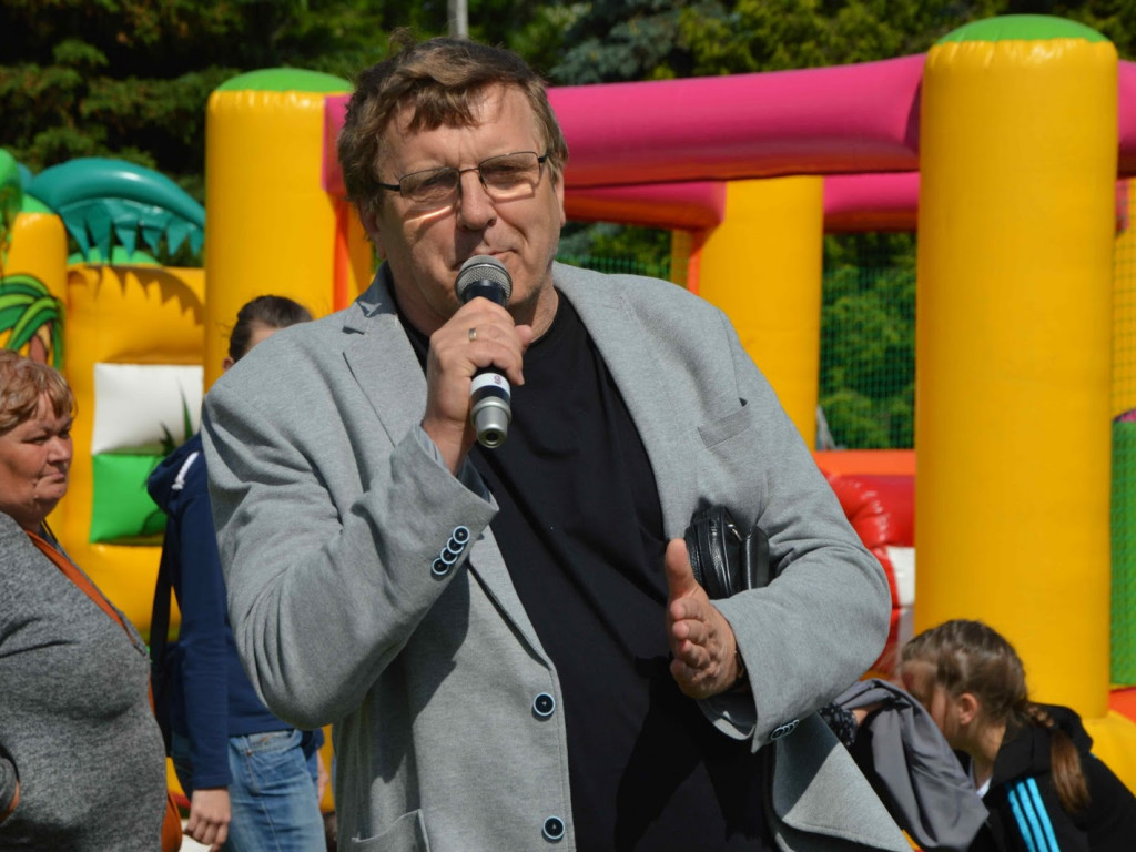 Myszy dostały władzę nad miastem. Parada gryzoni przeszła ulicami miasta