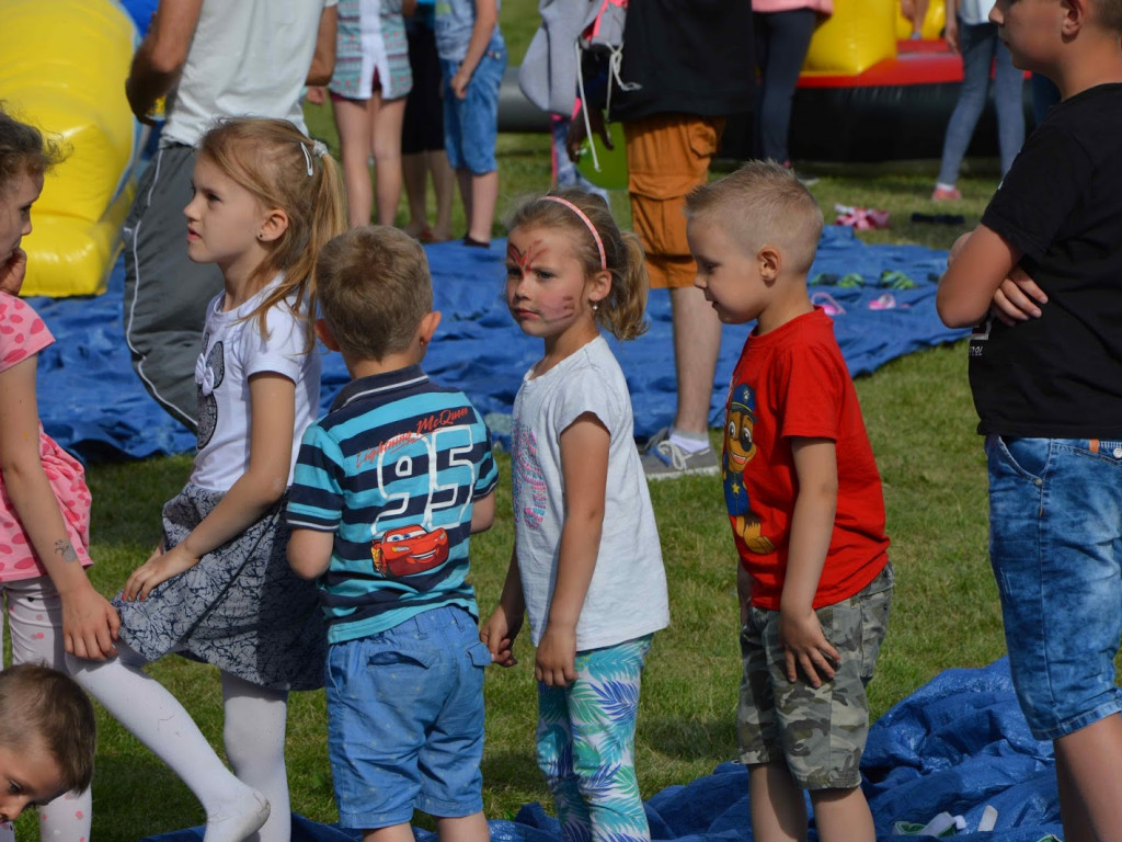 Łagiewniki: Trwa Dzień Dziecka organizowany przez Sołectwo Rzepowo [FOTO]