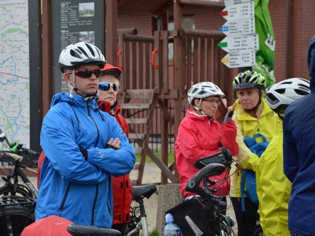 Rowerzyści świętowali 50 lat istnienia Nadgoplańskiego Parku Tysiąclecia w Kruszwicy [GALERIA]