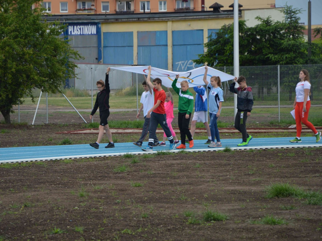 Kruszwickie Dni Sportu: Dziś oficjalnie otworzyliśmy wielofunkcyjne boisko [GALERIA]