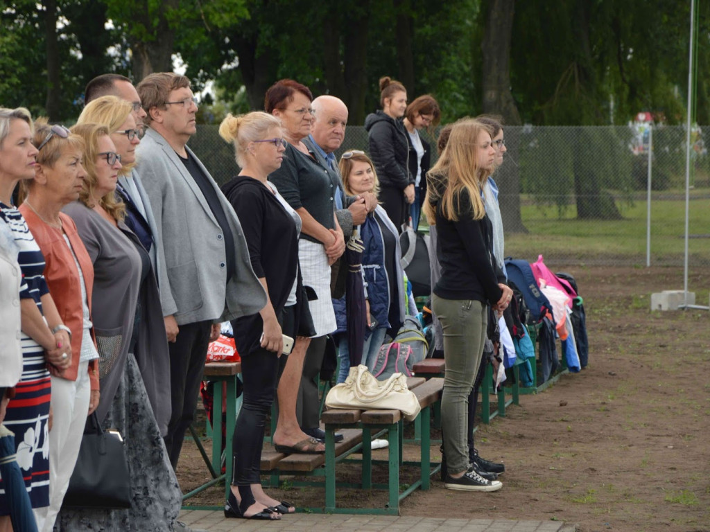 Kruszwickie Dni Sportu: Dziś oficjalnie otworzyliśmy wielofunkcyjne boisko [GALERIA]