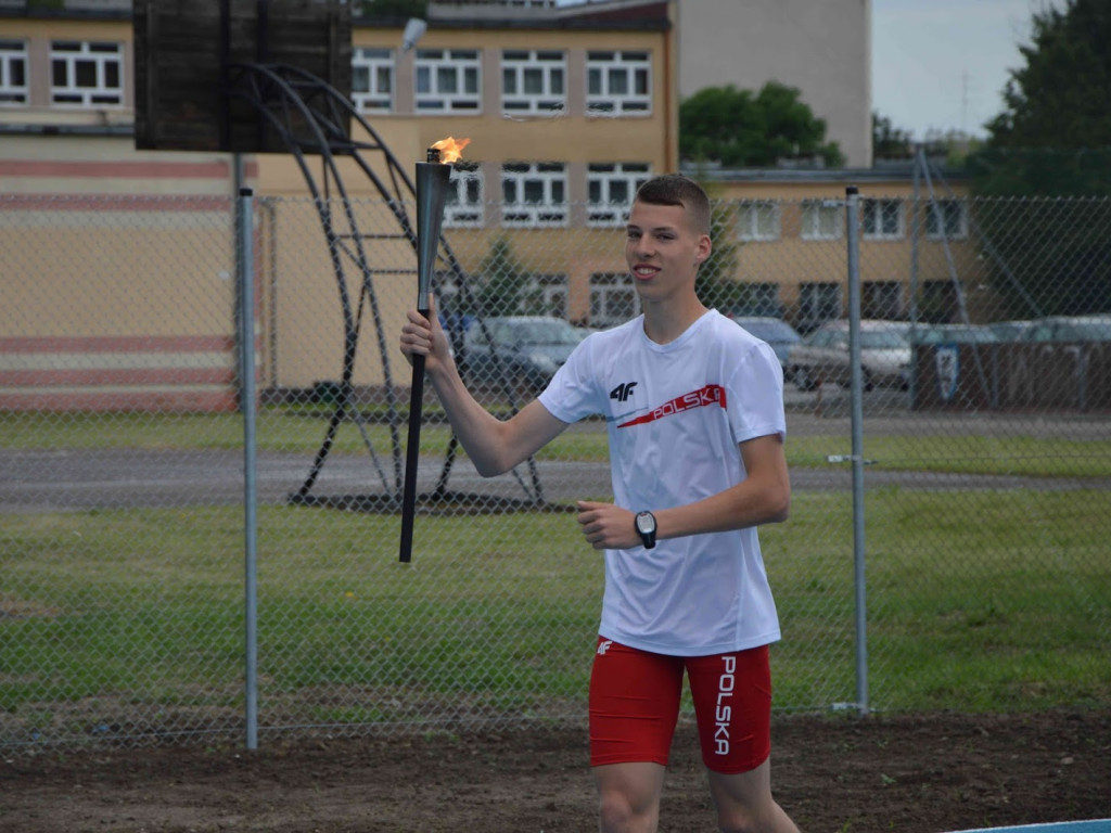 Kruszwickie Dni Sportu: Pierwsze zawody lekkoatletyczne oraz występy artystyczne [FOTO]