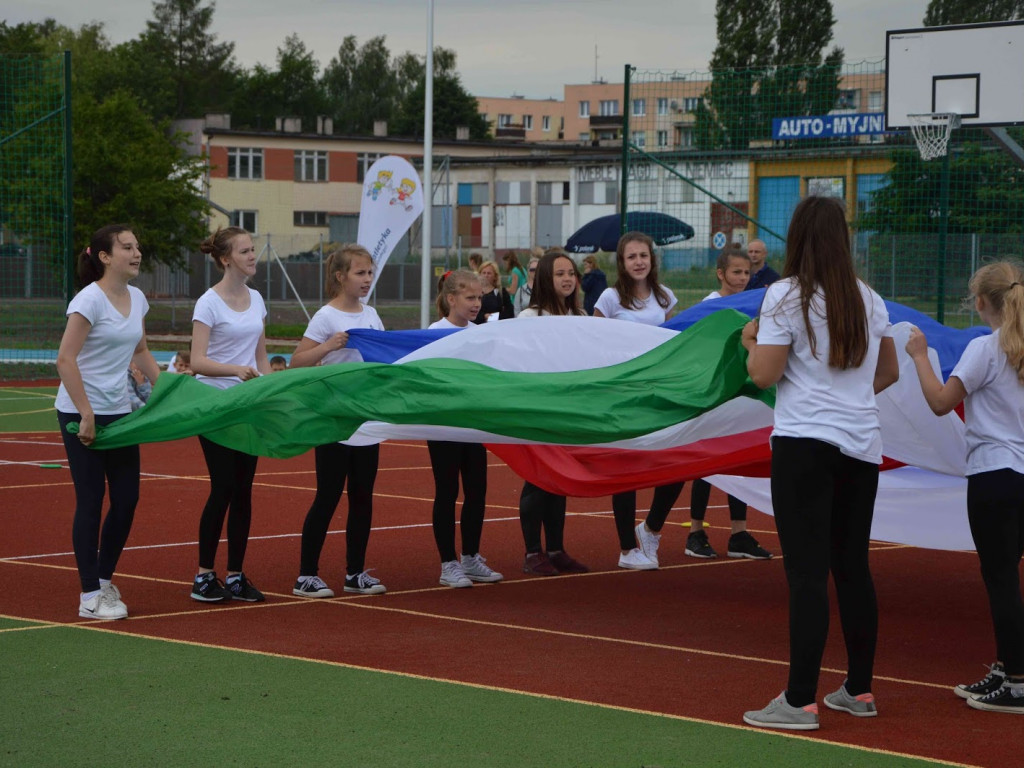 Kruszwickie Dni Sportu: Pierwsze zawody lekkoatletyczne oraz występy artystyczne [FOTO]