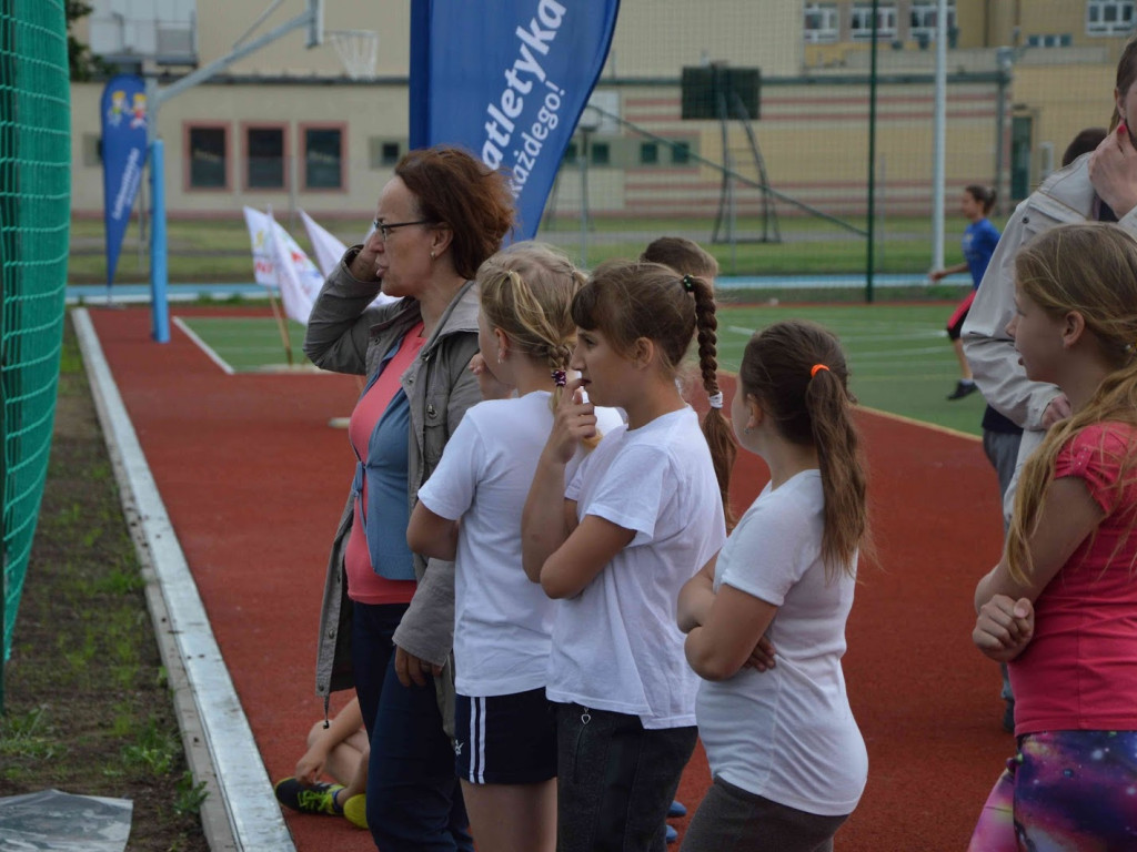 Kruszwickie Dni Sportu: Pierwsze zawody lekkoatletyczne oraz występy artystyczne [FOTO]
