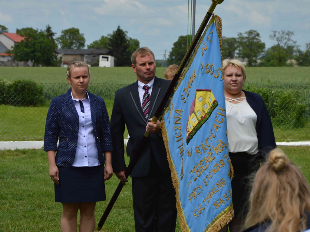 Racice; Uroczystości nadania imienia Niepublicznej Szkole Podstawowej w Racicach