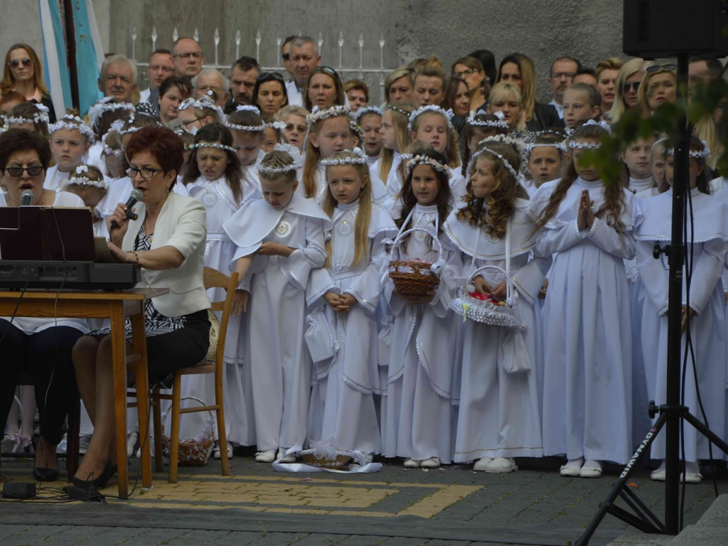 Za nami uroczystość Bożego Ciała. Zobacz zdjęcia z Mszy świętej