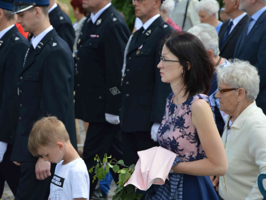 Wielka manifestacja chrześcijańskiej wiary.Tłumy kruszwiczan w procesji Bożego Ciała [GALERIA]
