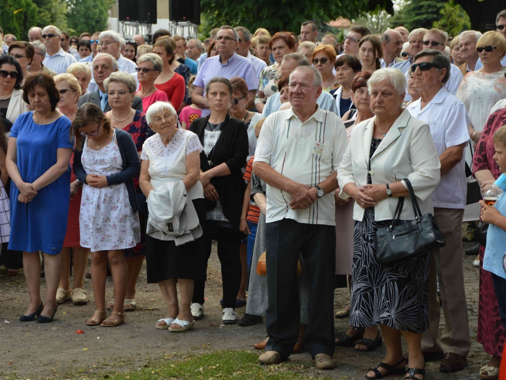 Wielka manifestacja chrześcijańskiej wiary.Tłumy kruszwiczan w procesji Bożego Ciała [GALERIA]