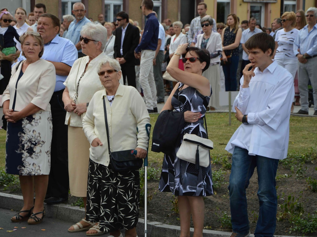 Wielka manifestacja chrześcijańskiej wiary.Tłumy kruszwiczan w procesji Bożego Ciała [GALERIA]