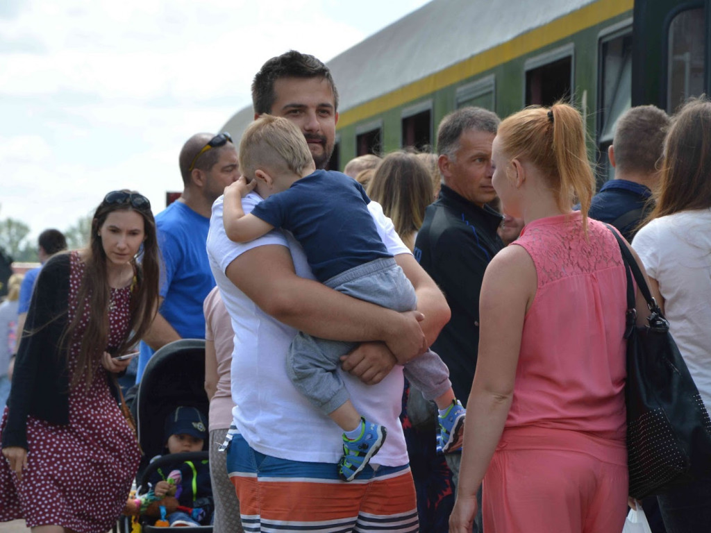 Dawny dworzec w Kruszwicy znów ożył. Do miasta przyjechał 