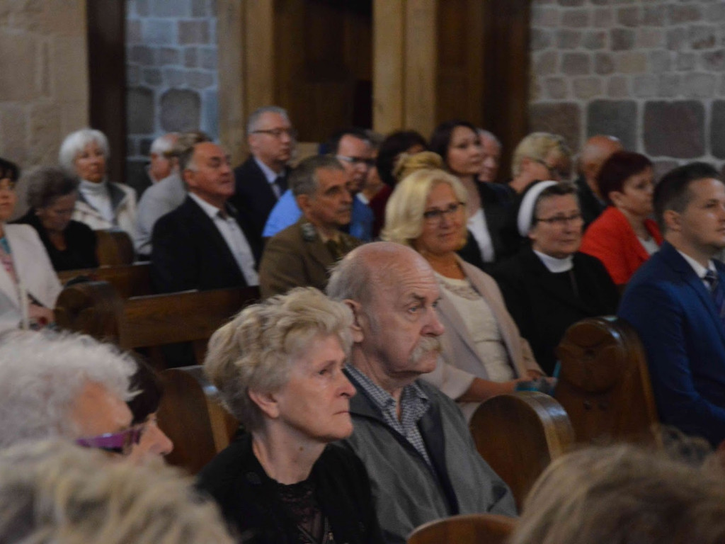 Wzruszająca uroczystość 60-lecia kapłaństwa Stanisława Pohla [GALERIA]