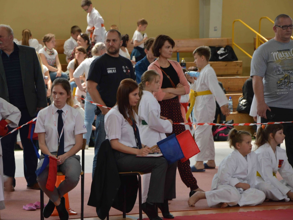 Trwa Turniej Karate o Puchar Burmistrza Kruszwicy