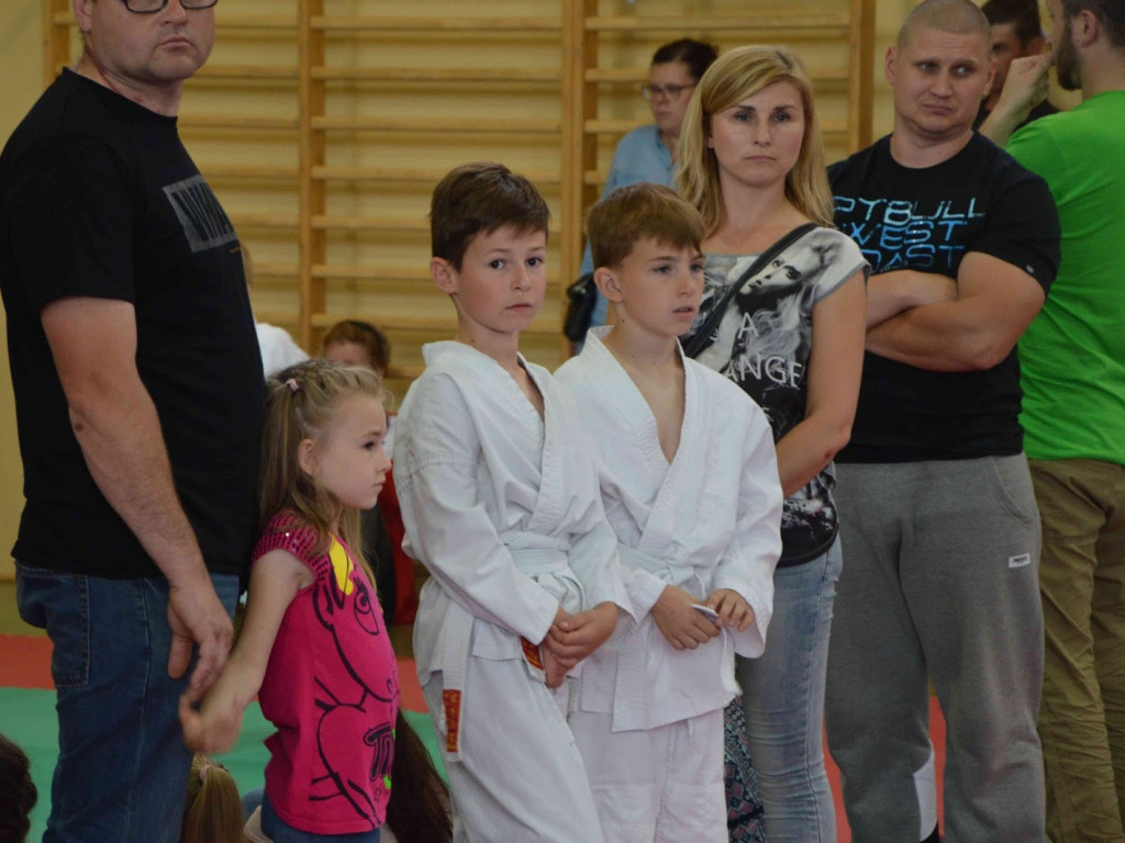 Trwa Turniej Karate o Puchar Burmistrza Kruszwicy