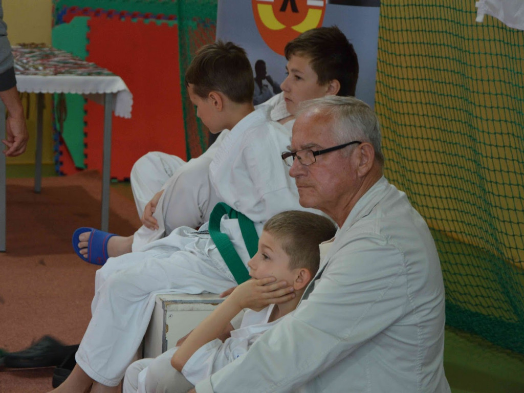 Trwa Turniej Karate o Puchar Burmistrza Kruszwicy