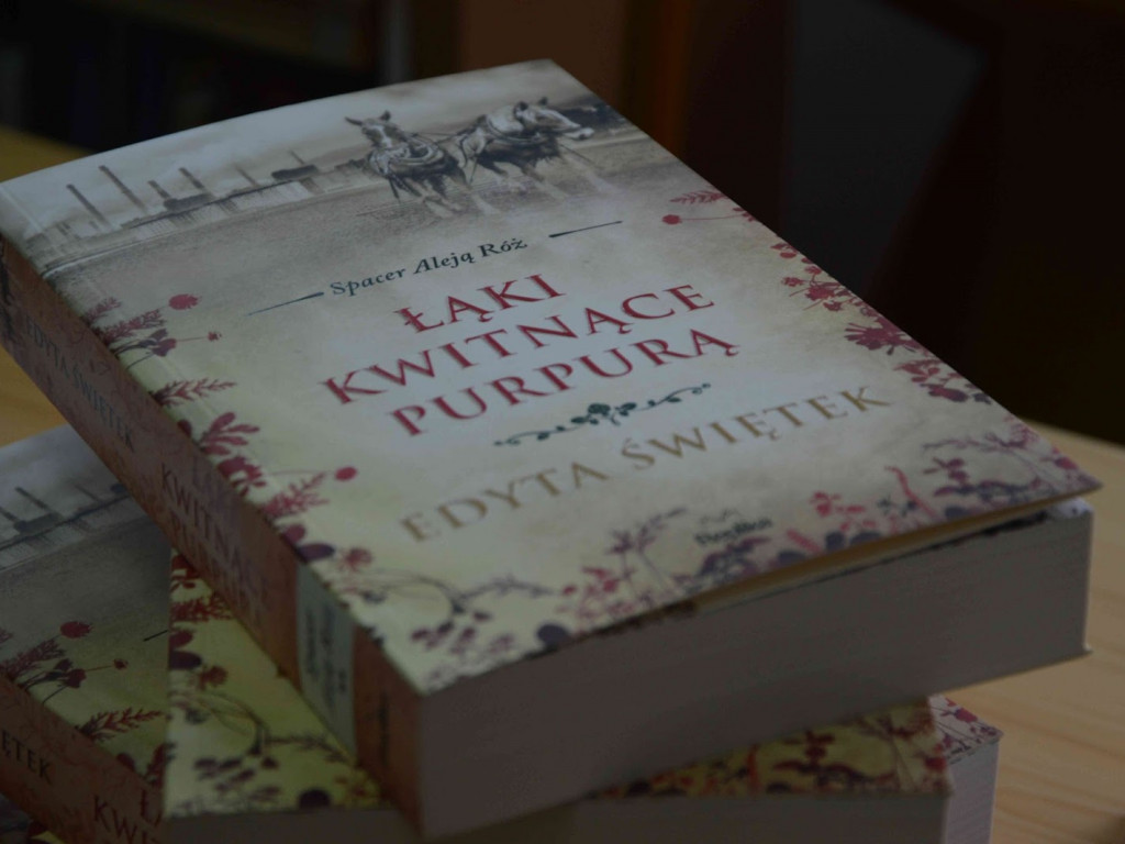 Edyta Świętek w kruszwickiej bibliotece [FOTO]