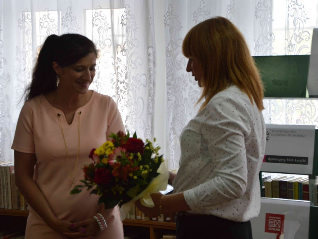 Edyta Świętek w kruszwickiej bibliotece [FOTO]
