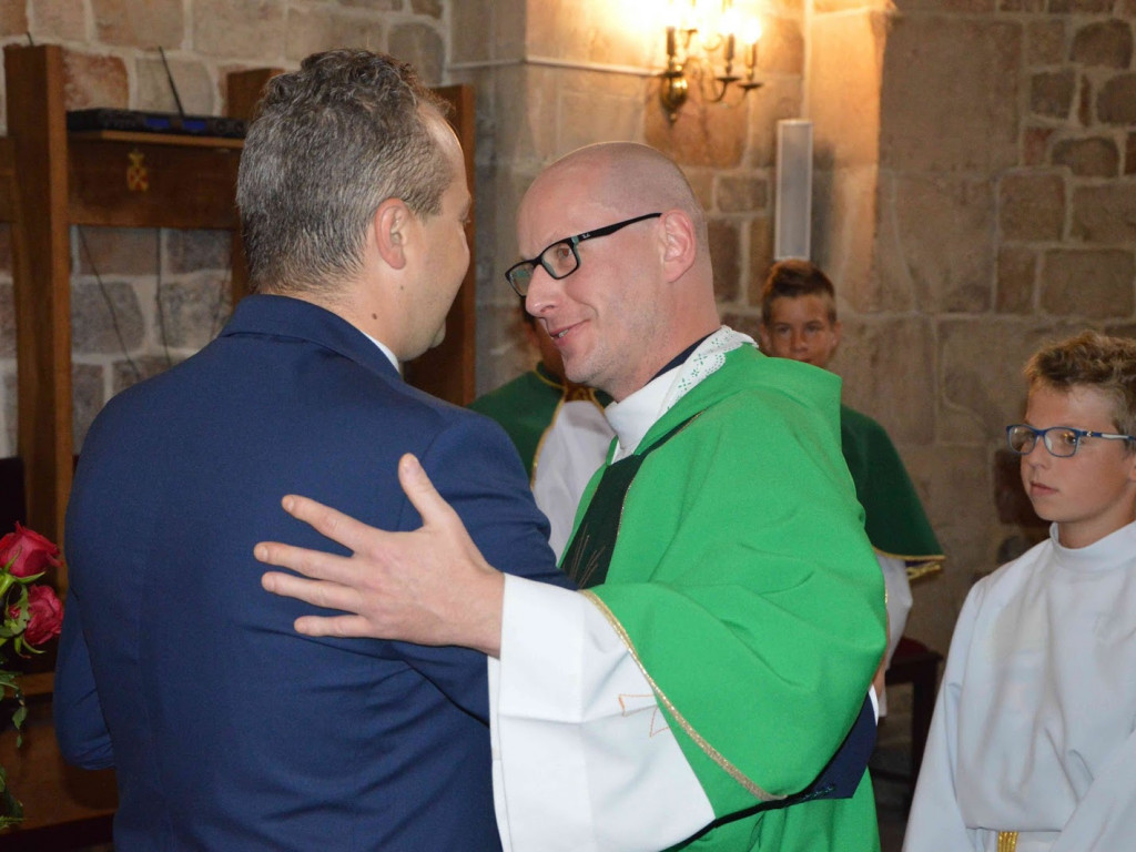 Wzruszeni kruszwiczanie pożegnali swojego kapłana [GALERIA]