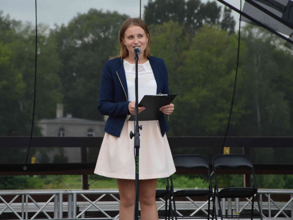 Nagrodzili uczestników gry terenowej 