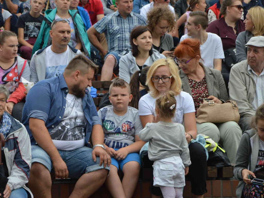 Nagrodzili uczestników gry terenowej 