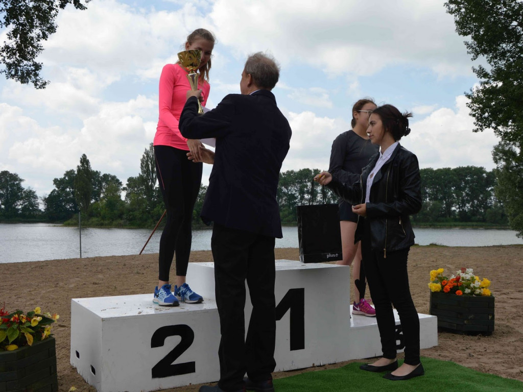 Aquathlon Kruszwica 2017 wyniki: Zwycięzcami Agnieszka Kostyra i Mariusz Jurkiewicz [ZDJĘCIA+VIDEO]